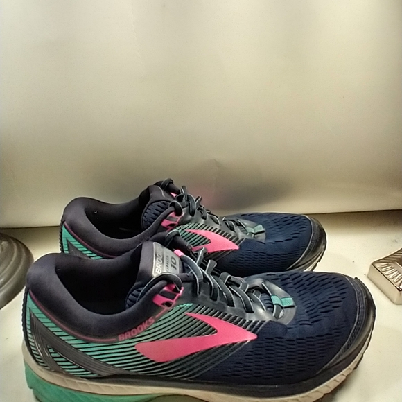 Brooks Shoes - Brooks Ghost 10 Running Shoes Women's sz 10B
